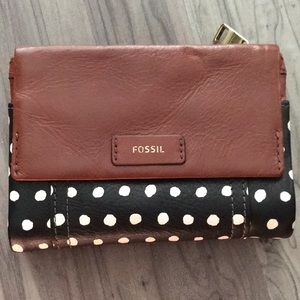 FOSSIL wallet